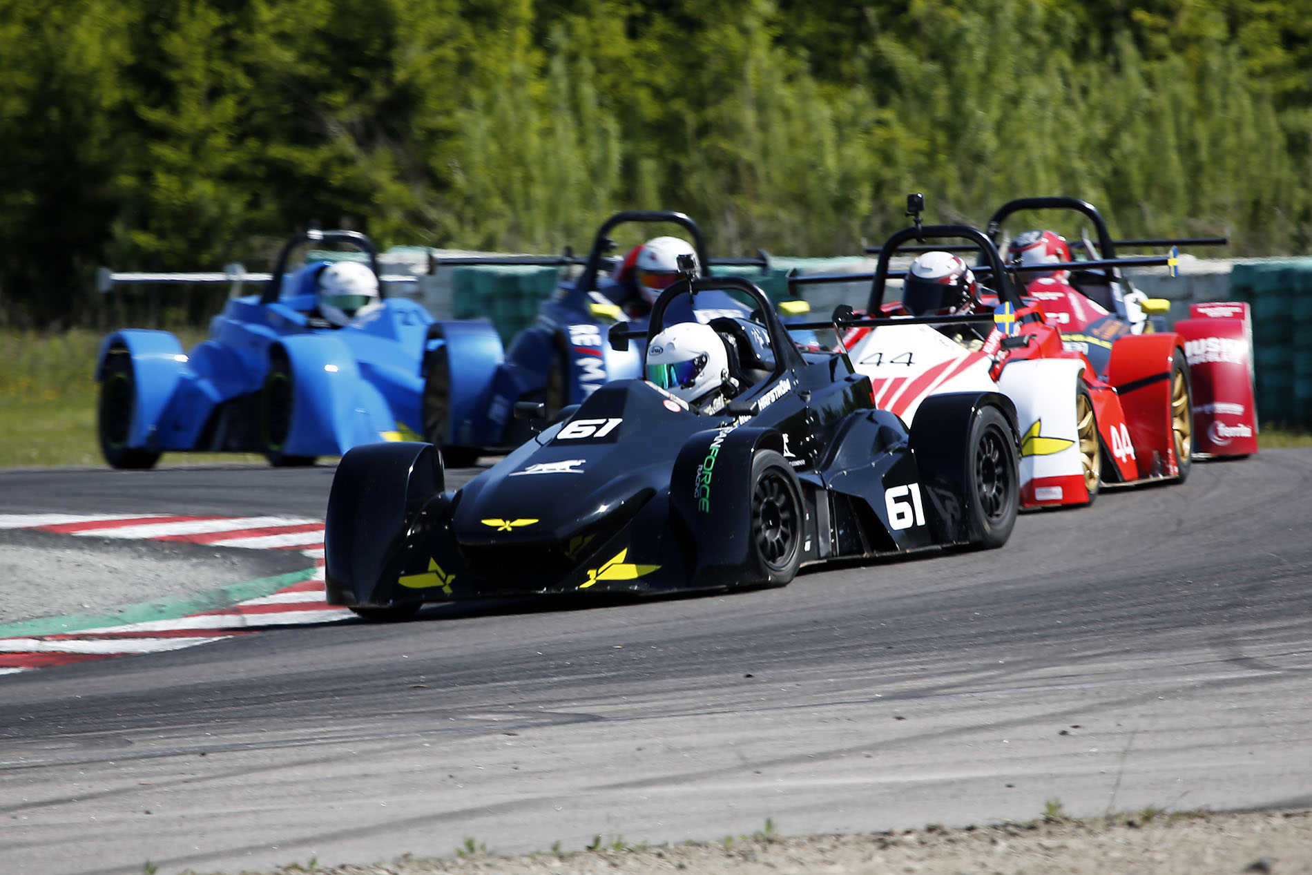 Meritorious trio settled for the victories in Aquila Formula 1000 at Gelleråsen – But it’s getting tighter at the top!