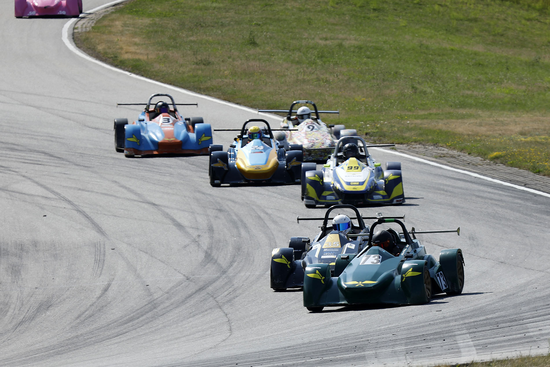 Season reaches the halfway point as Aquila Formula 1000 visits Svenskt Sportvagnsmeeting at Ring Knutstorp